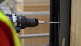 Dlaczego poprawny montaż to za mało? Kluczowa rola zamocowań