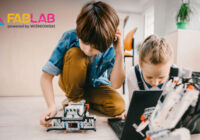 Fab Lab powered by WIŚNIOWSKI w Światowym Dniu Kreatywności i Innowacji